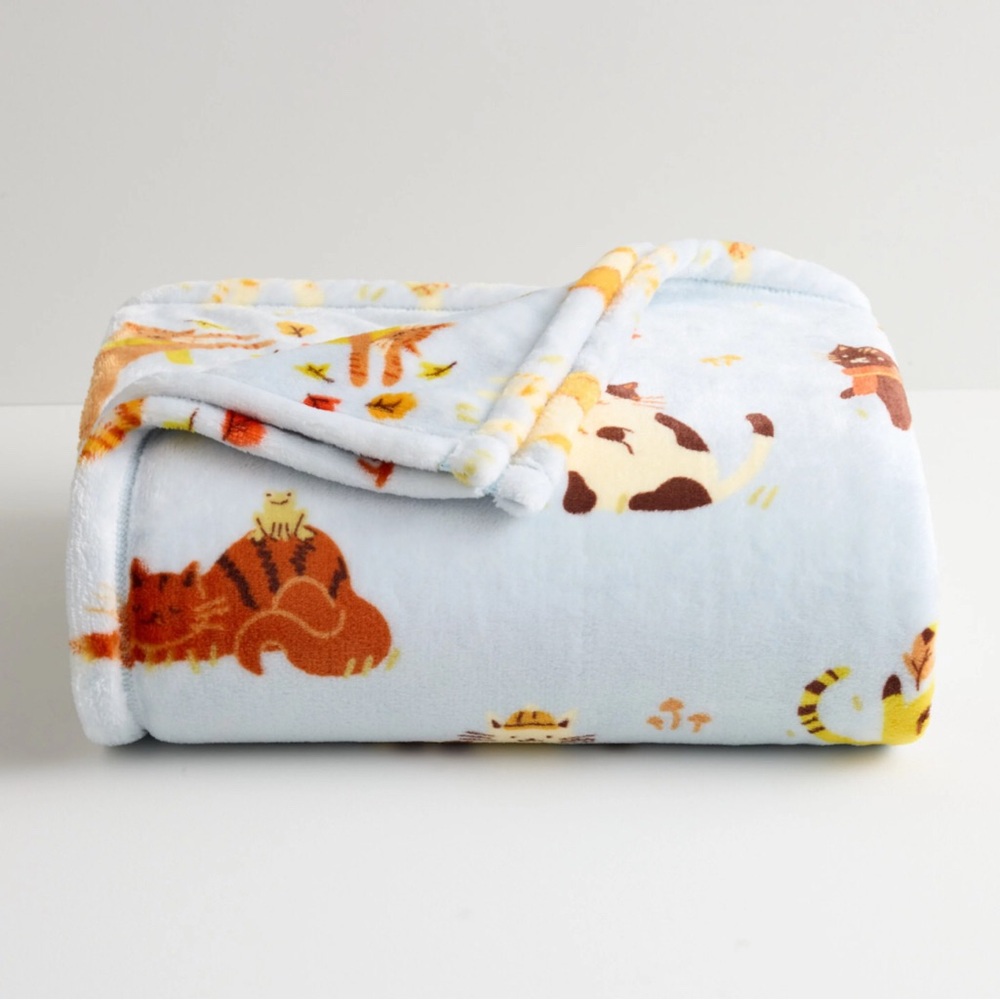 Cozy Cats Print Blanket - Blue and Brown